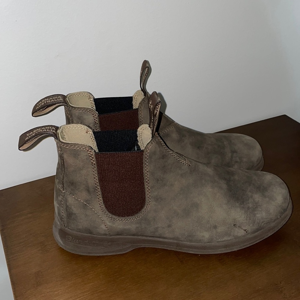 Blundstone Rustic Brown Premium Leather Chelsea Boot